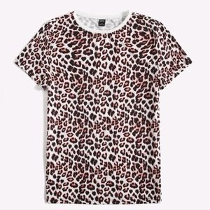 Animal print tee 🐆